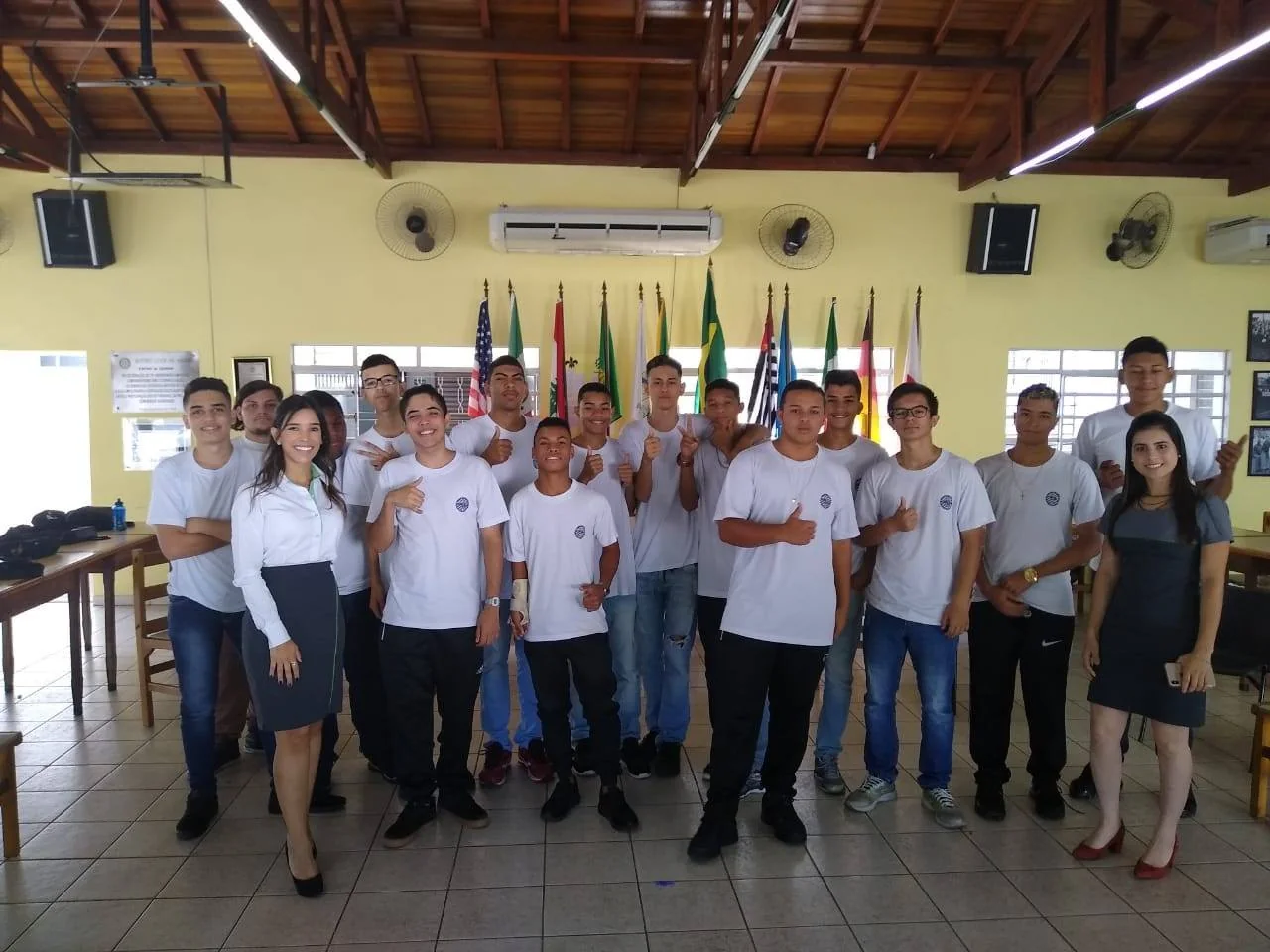 Turma de jovens da Legião Mirim de Bauru